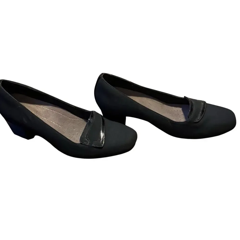 Clarks Artisan Black 8M Low Heel Slip-On Comfort Dress Shoes